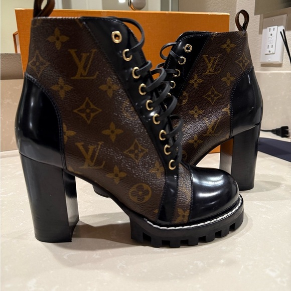 Louis Vuitton Black and Brown Ankle Boots - Picture 1 of 6